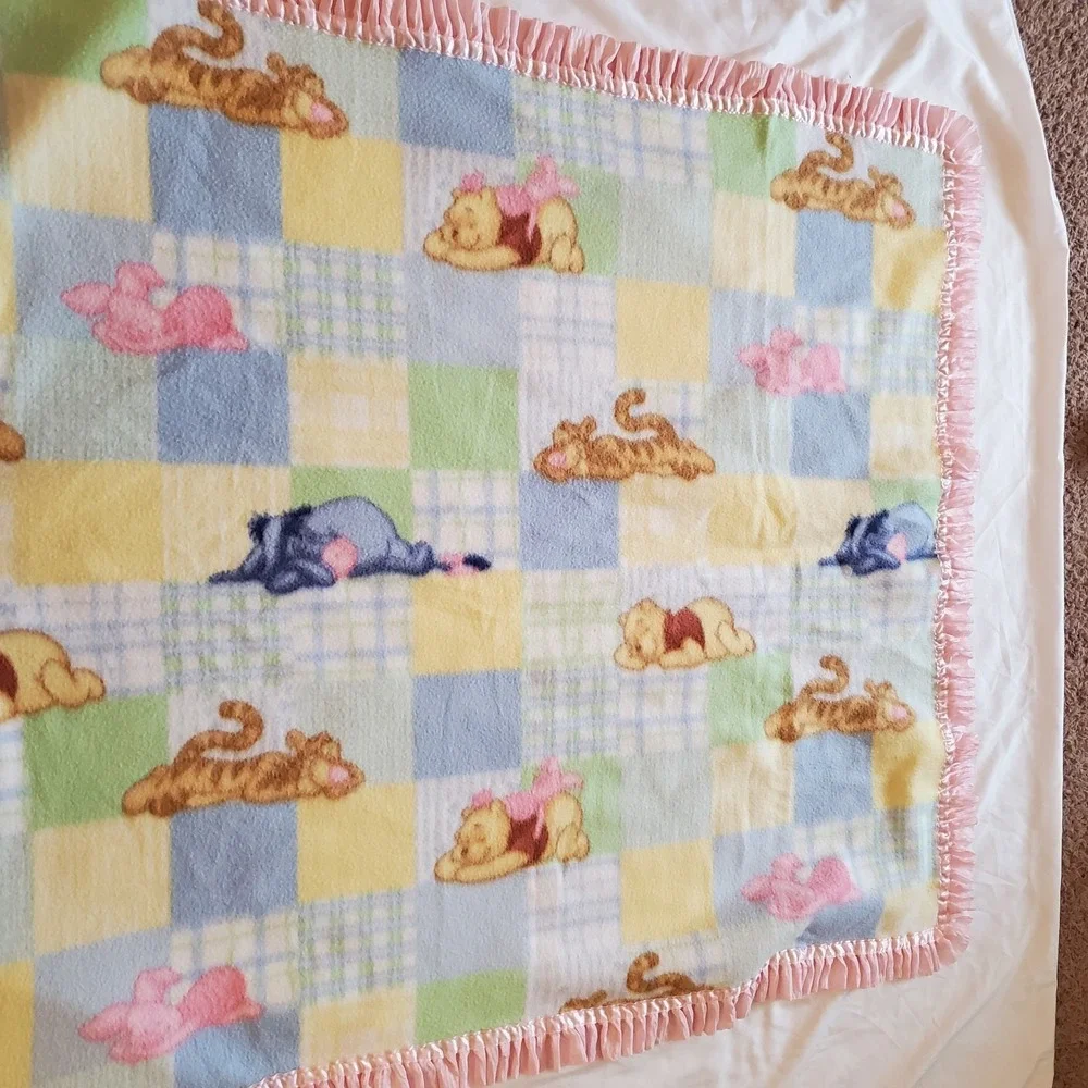 Disney Winnie the Pooh Fleece Baby blanket Tigger Eeyore Piglet Patchwork Pastel